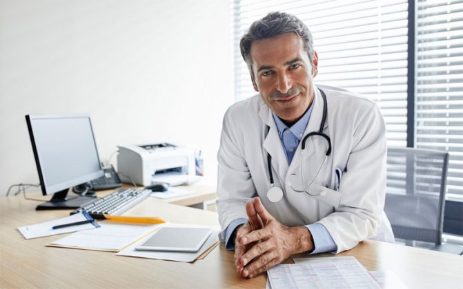 What Kind of Doctor Treats Men With Low Testosterone?